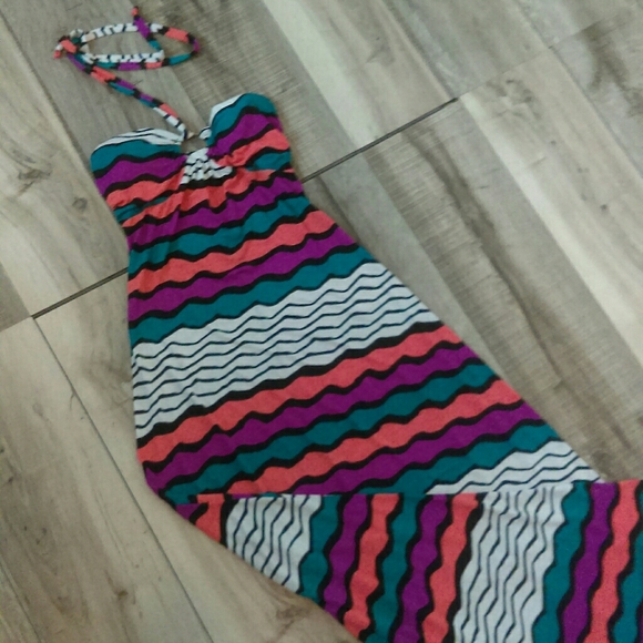 Body Central Dresses & Skirts - Body Central Maxi Dress